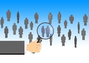 AYX GAME-国足比赛战术调整案例分析，国足的战术