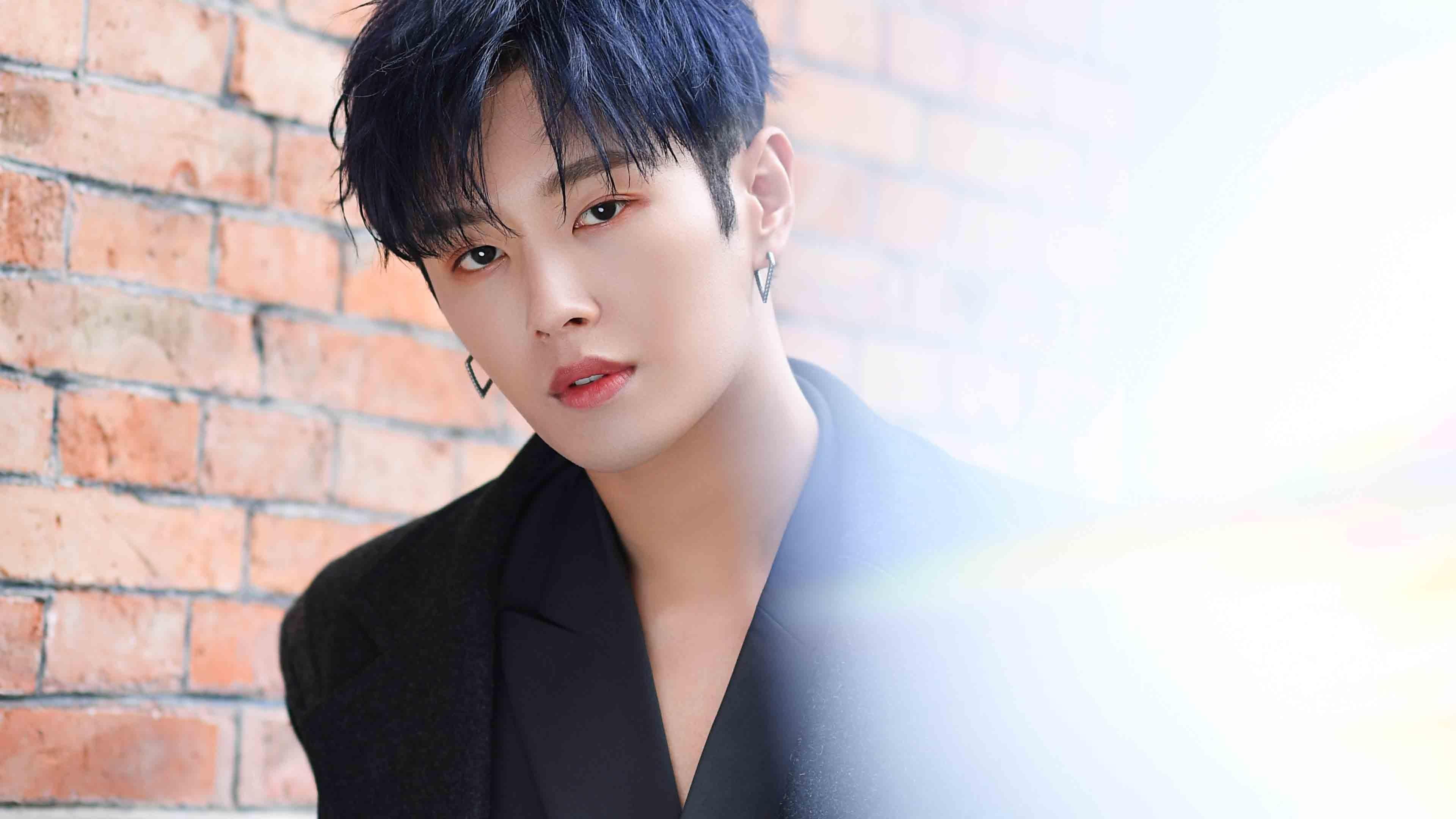 爱游戏综合娱乐-字母哥透露愿意承担更多季后赛压力，字母哥进了几次季后赛