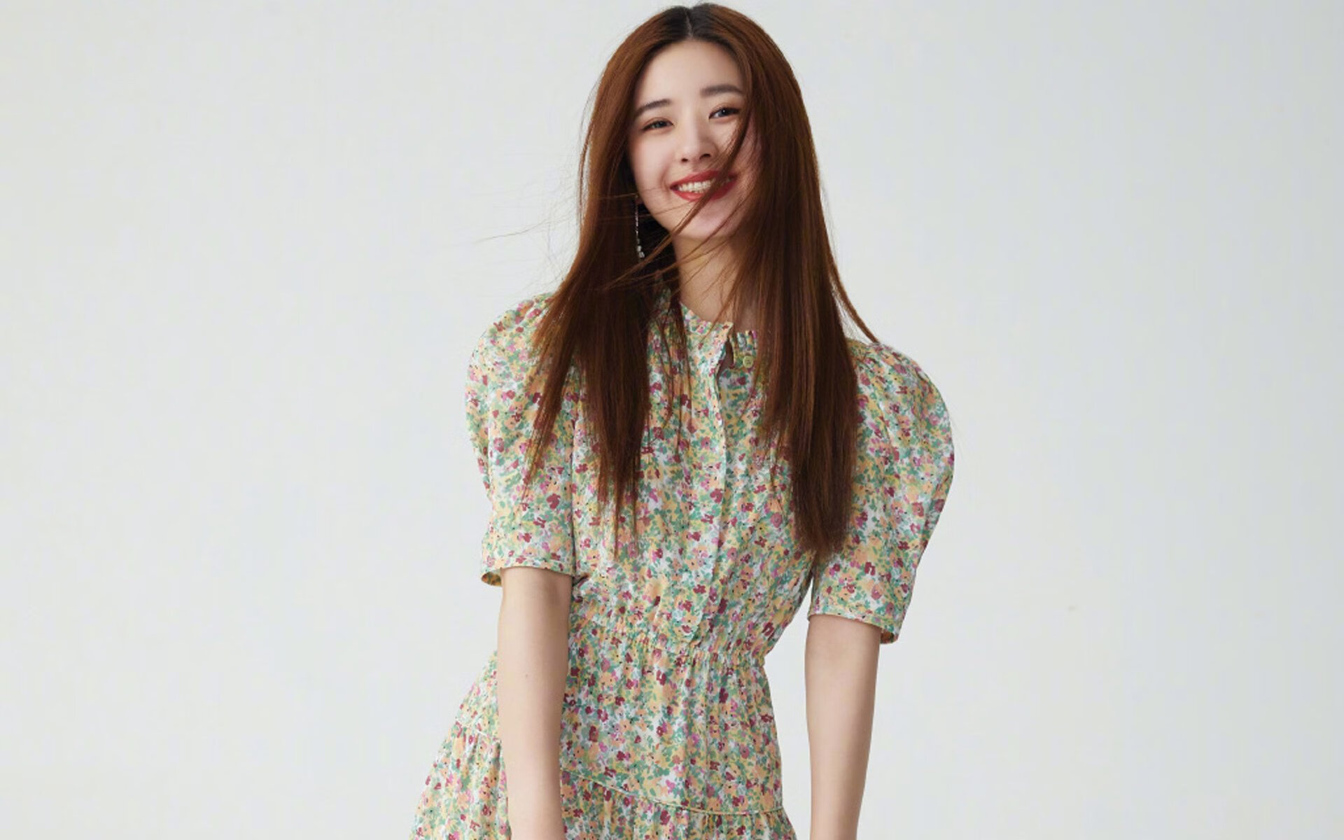 普费夫以实力诠释跳水魅力,俄罗斯普费普费舞会